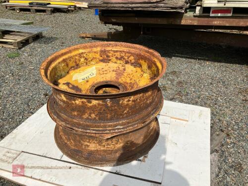 DAVID BROWN 990 WHEEL CENTRES (52)