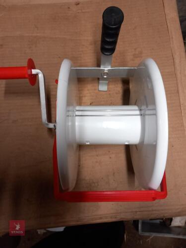 3.1 GEARED ELECTRIC FENCE WIRE REEL