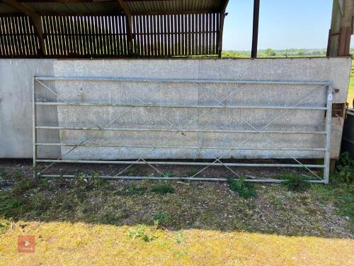11' GALVANISED FIELD GATE (41)