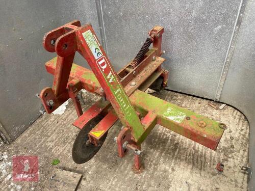 D.W TOMLIN SUBSOILER