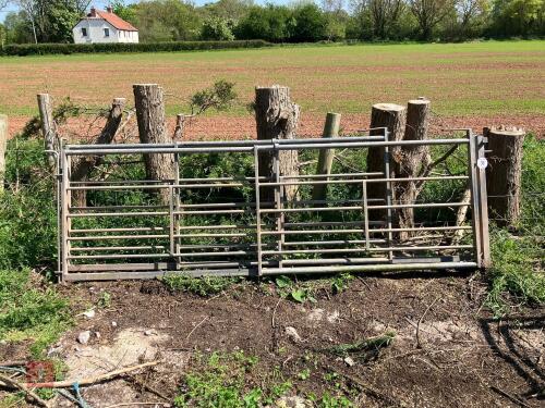2 X 9' GALVANISED SLIDING GATES (30)