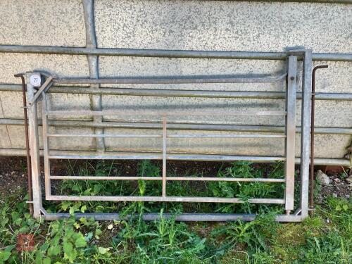 6' GALVANISED REVERSIBLE GATE (27)