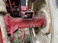 1981 INTERNATIONAL 584 2WD TRACTOR - 19