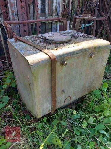VINTAGE GALVANISED SPRAY TANK ON STAND