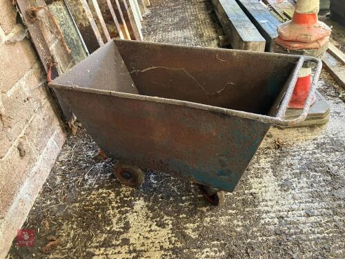 METAL FEED TROLLEY (103)