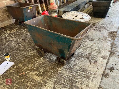 METAL FEED TROLLEY (102)
