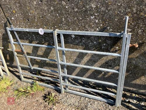 SHEEP HANDLING GATE WITH SLIDER (83)
