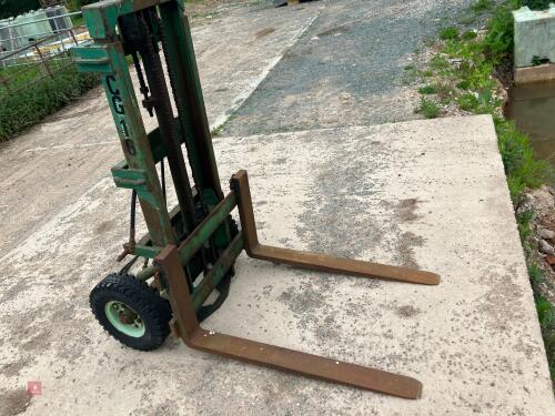 CHARTERHOUSE LINKAGE PALLET FORKS