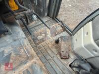 1995 MASSEY FERGUSON 390 4WD TRACTOR - 45