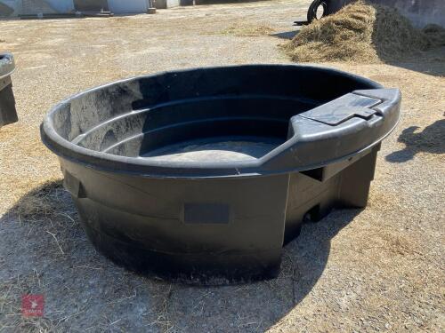 450 GALLON ROUND PLASTIC WATER TROUGH 27