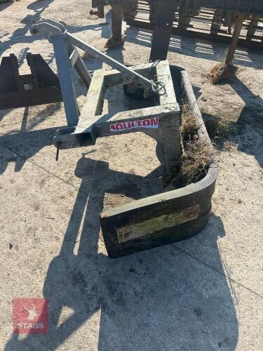 YARD SCRAPER