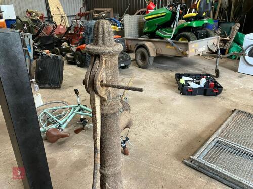 VINTAGE CAST IRON WATER PUMP