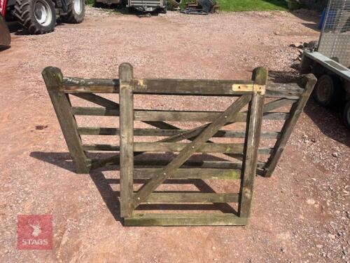 2 WOODEN GARDEN GATES