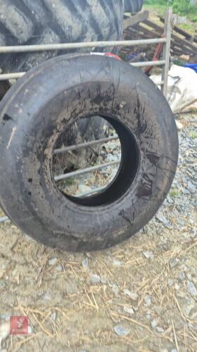 10/16 TRACTOR TYRE