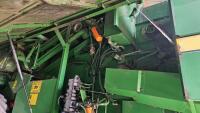 1994 JOHN DEERE 2056 HILLMASTER COMBINE - 33