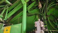 1994 JOHN DEERE 2056 HILLMASTER COMBINE - 35