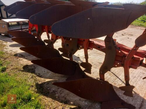 KUHN MASTER 120 5F PLOUGH