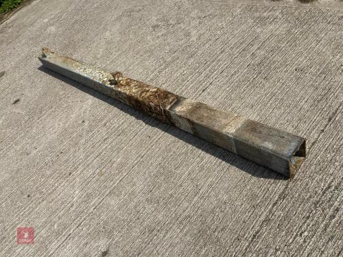 GALVANISED BOX HANGING POST (1)