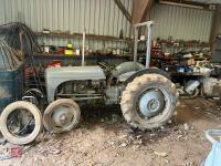 FERGUSON TE20 2WD TRACTOR - 2