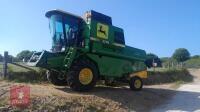 1987 JOHN DEERE 1075 COMBINE - 2