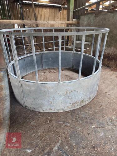 CATTLE RING FEEDER
