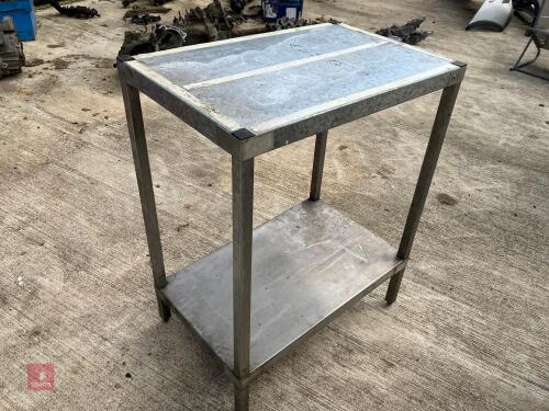 WORKSHOP STEEL BENCH