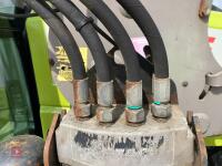 2013 CLAAS 330 AXOS 4WD TRACTOR - 18
