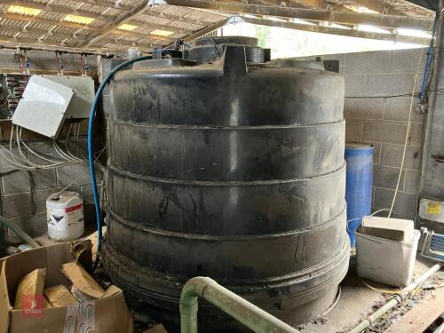 TITAN V3600 WATER TANK (37)