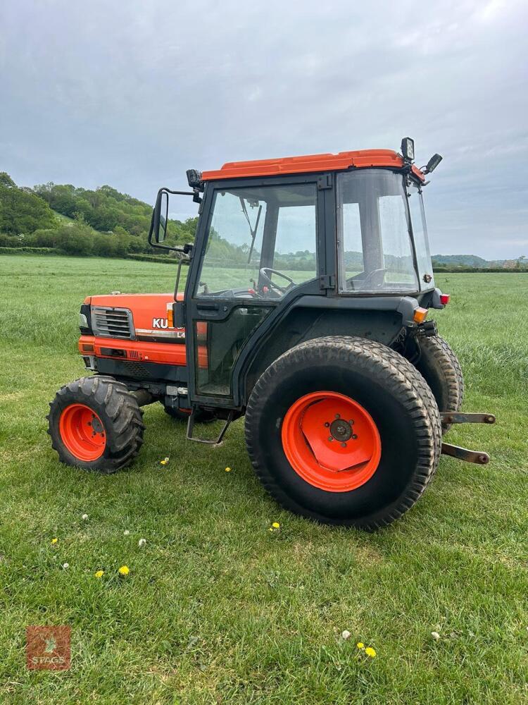 KUBOTA L4200 4WD TRACTOR