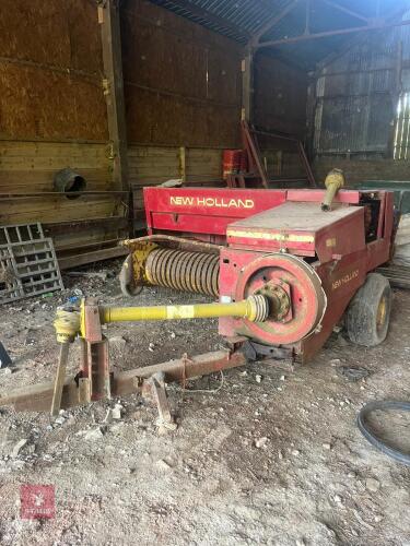 NEW HOLLAND 376 CONVENTIONAL BALER