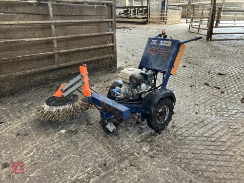 AGRI RAPID BRUSH CUBICLE SWEEPER (32)