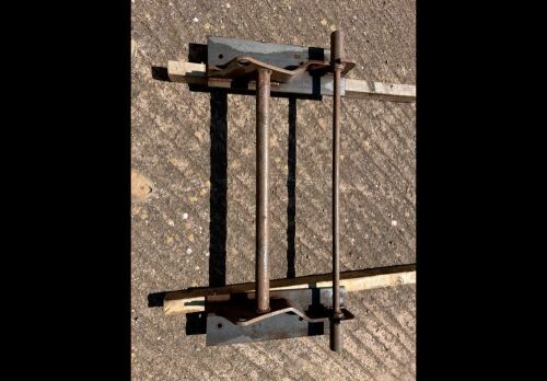 CHILTON MX LOADER ATTACHMENT BRACKETS