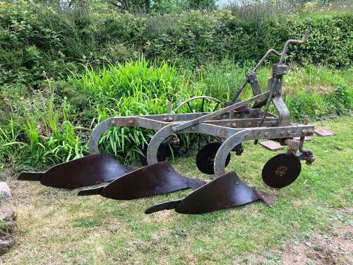 RANSOMES 3 FURROW PLOUGH