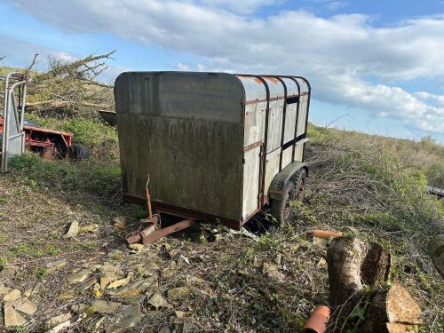 10' CATTLE TRAILER (S/R)