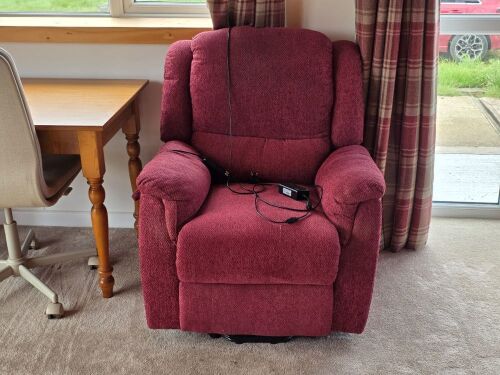 ELECTRIC LIFT ASSISTANCE ARM CHAIR