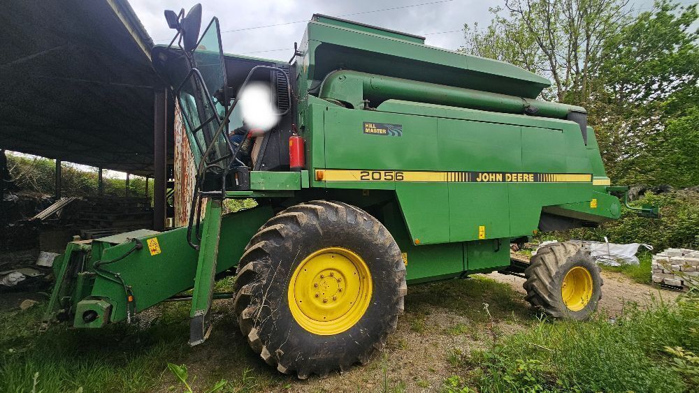 1994 JOHN DEERE 2056 HILLMASTER COMBINE